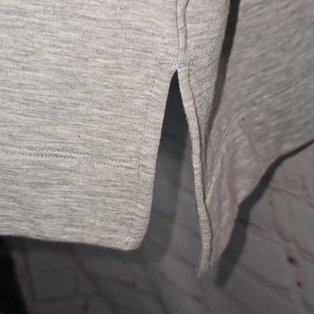 Victorias Secret Victoria Sport Deep VNeck Gray Sweatshirt Hoodie Women Size S/M - Picture 7 of 12